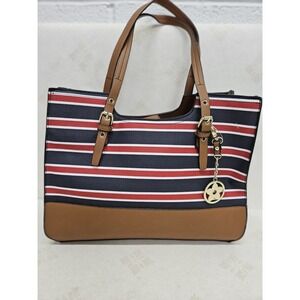 Bueno handbag
